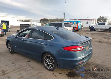 2019 Ford Fusion Hybrid Titanium из США, поврежденный, VIN 3FA6P0RU7KR257872